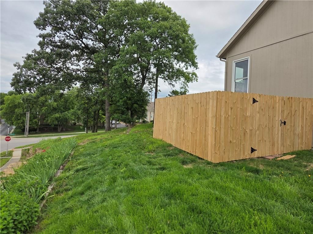 7024 Constance Street — photo 12