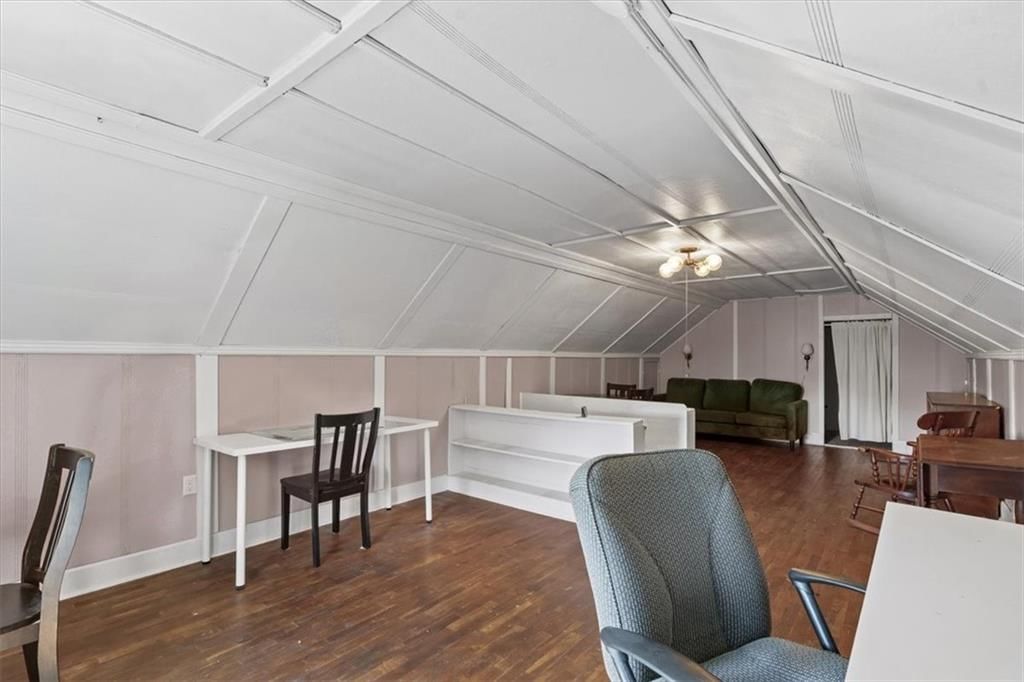 4338 Wood Avenue — photo 17