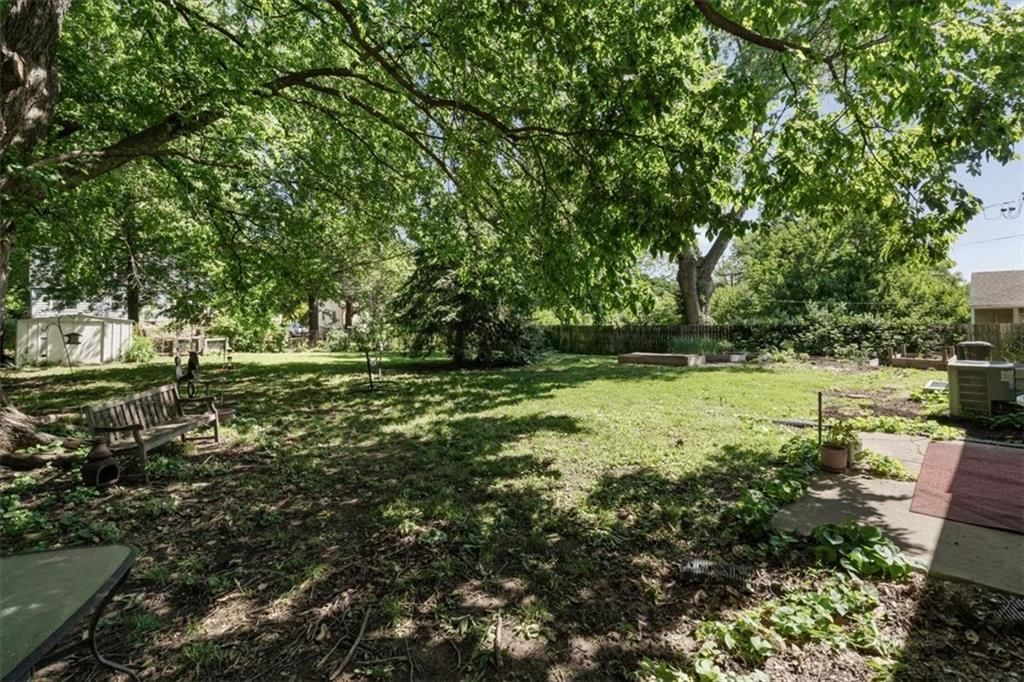 4338 Wood Avenue — photo 25