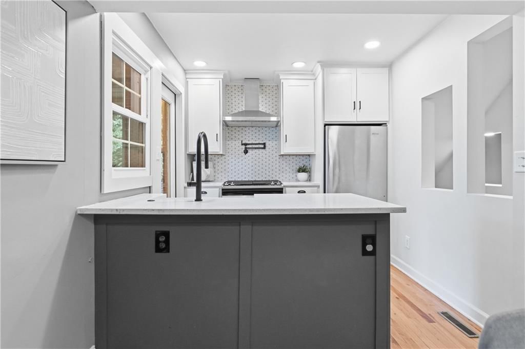 7543 Locust Street — photo 13