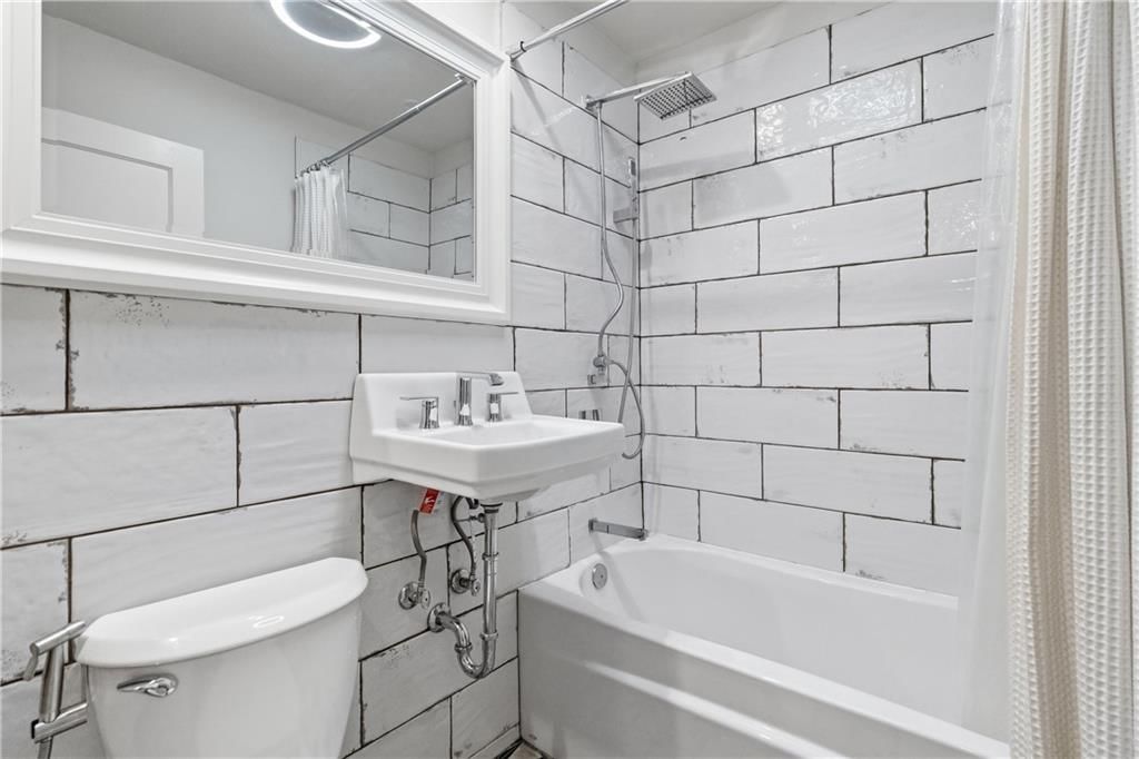 7543 Locust Street — photo 20
