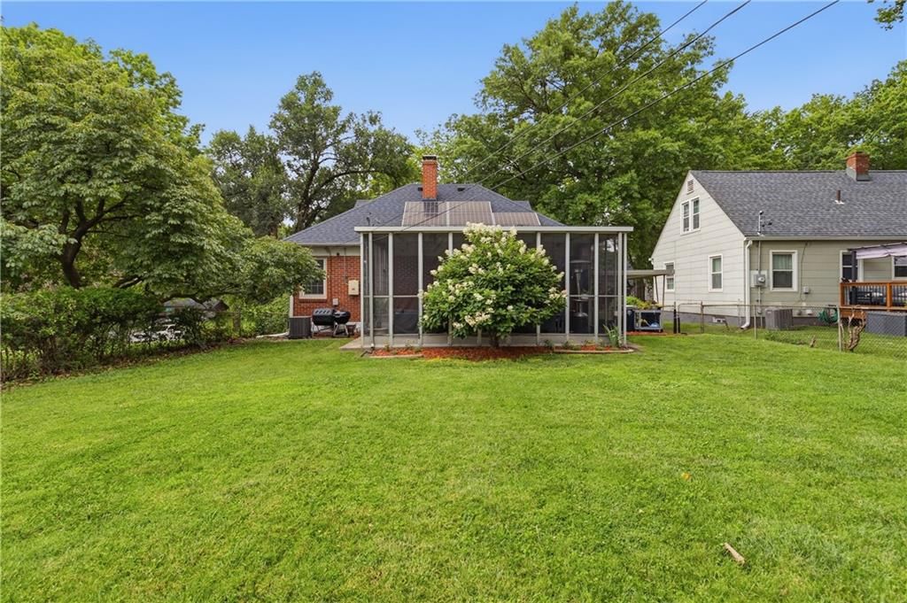 7543 Locust Street — photo 30