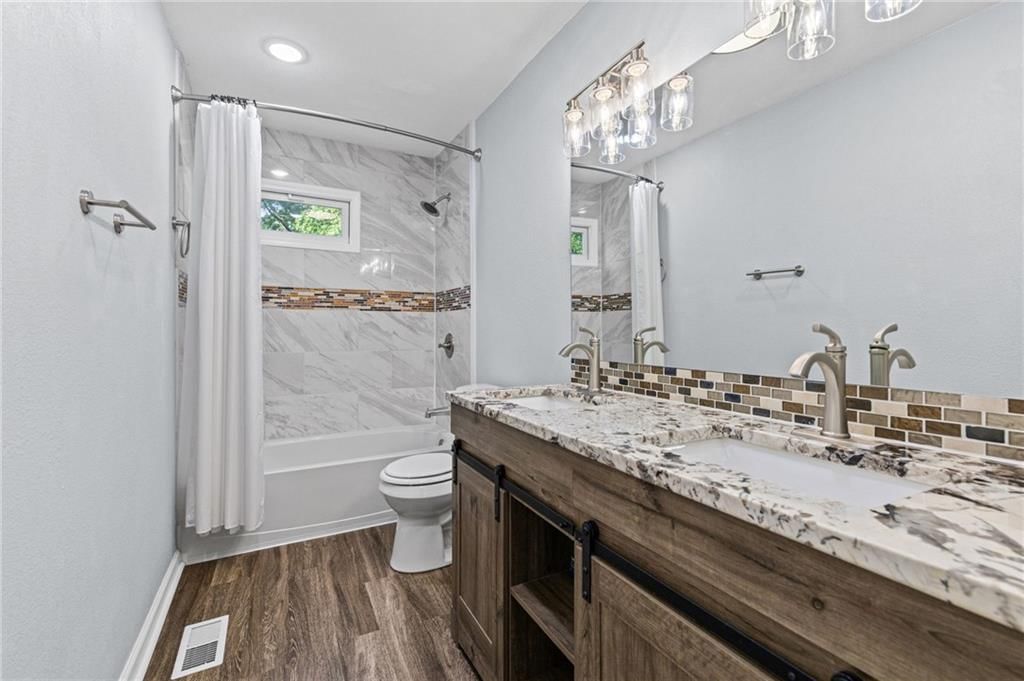 6345 Cleveland Avenue — photo 10