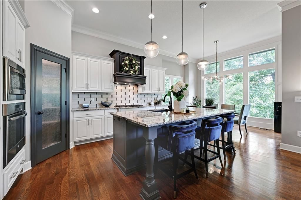 5707 Constance Street — photo 10