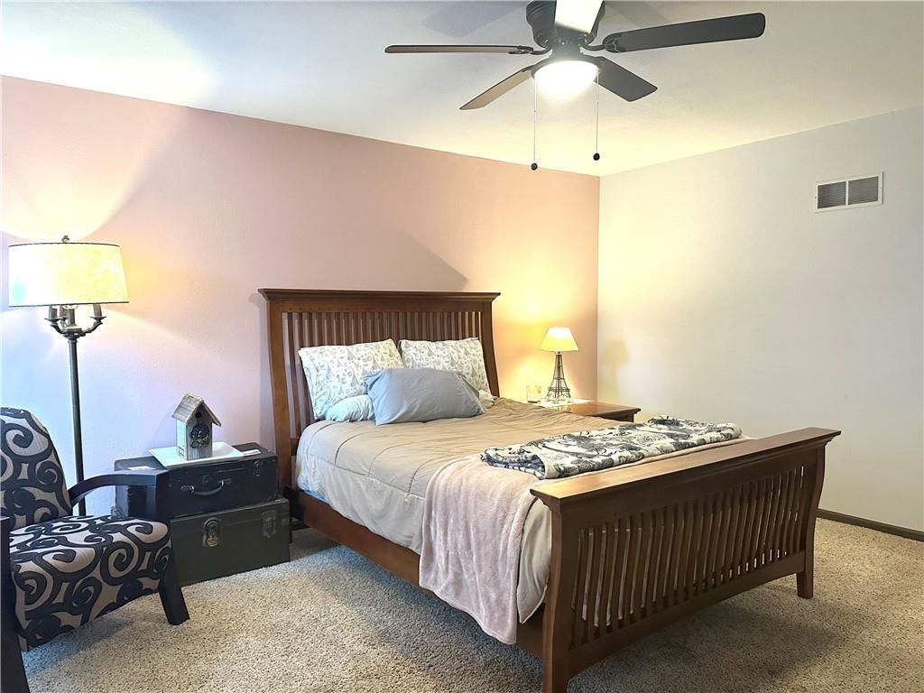 5523 NW Seminole Drive — photo 25