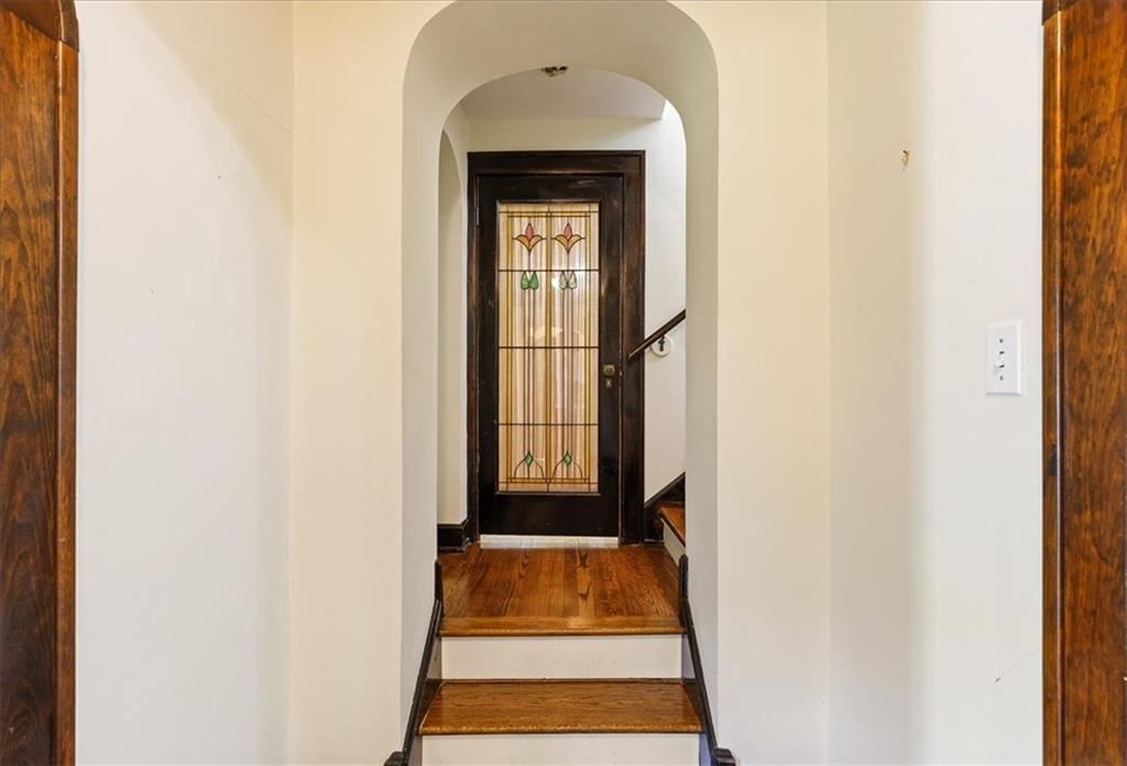 627 W 70 Street — photo 5