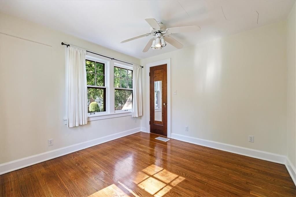 627 W 70 Street — photo 16