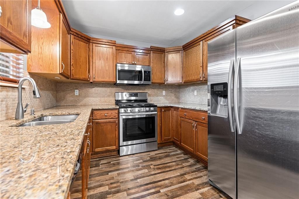 16413 W 139th Circle — photo 9