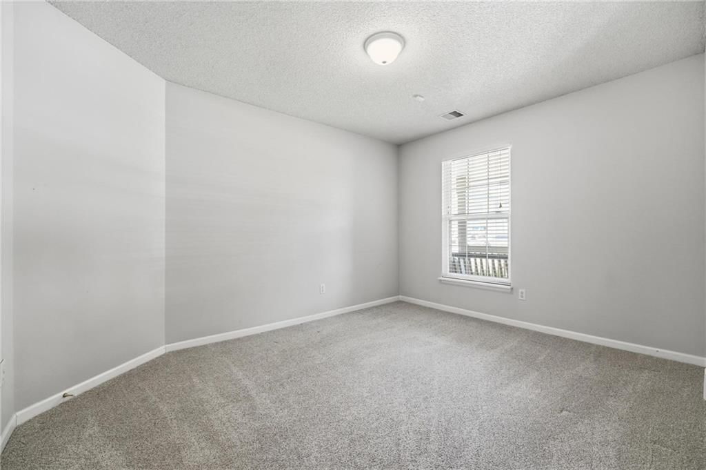 1604 SE Dalton Drive — photo 24