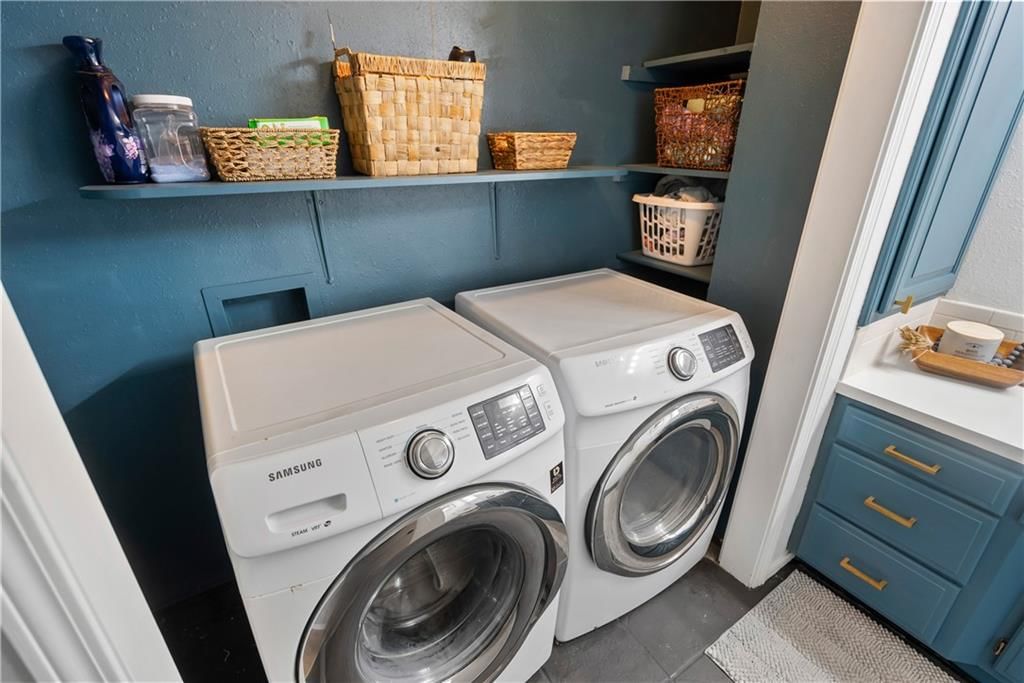 3309 W 2nd Street — photo 23