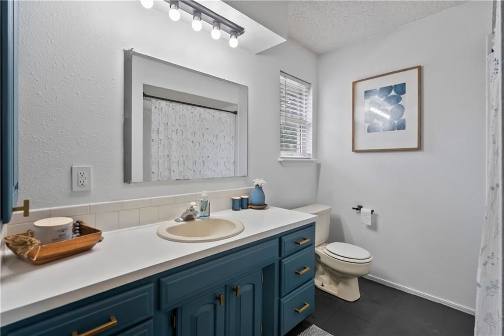 3309 W 2nd Street — photo 24