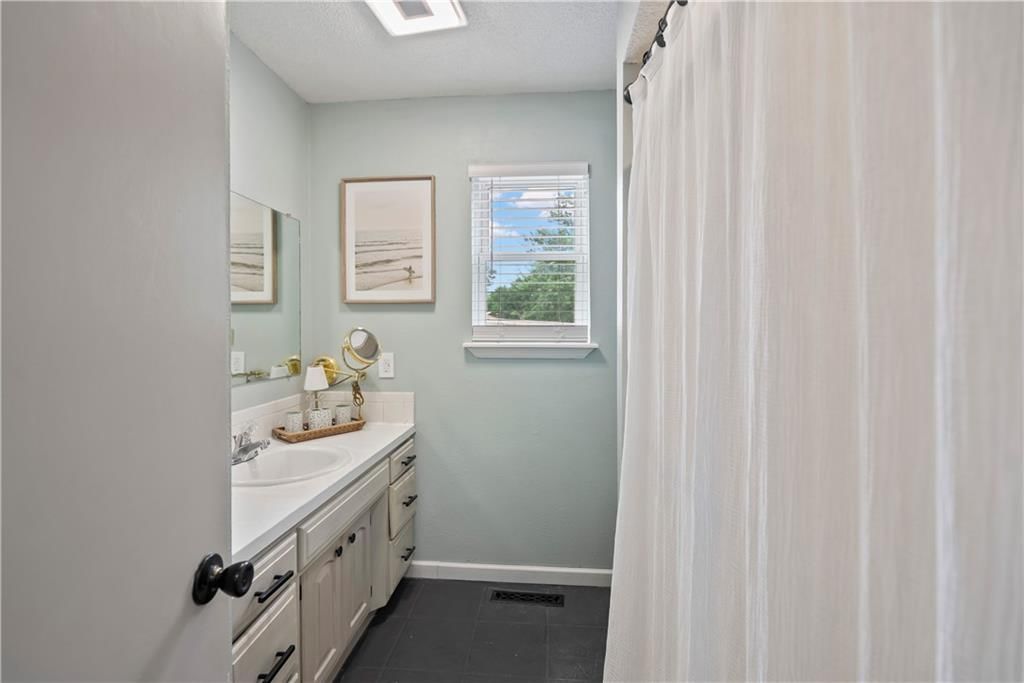 3309 W 2nd Street — photo 31