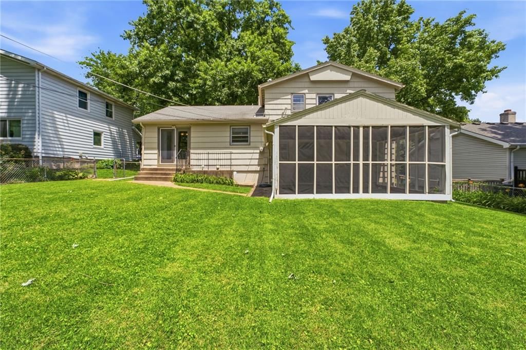 9113 W 90th Terrace — photo 35