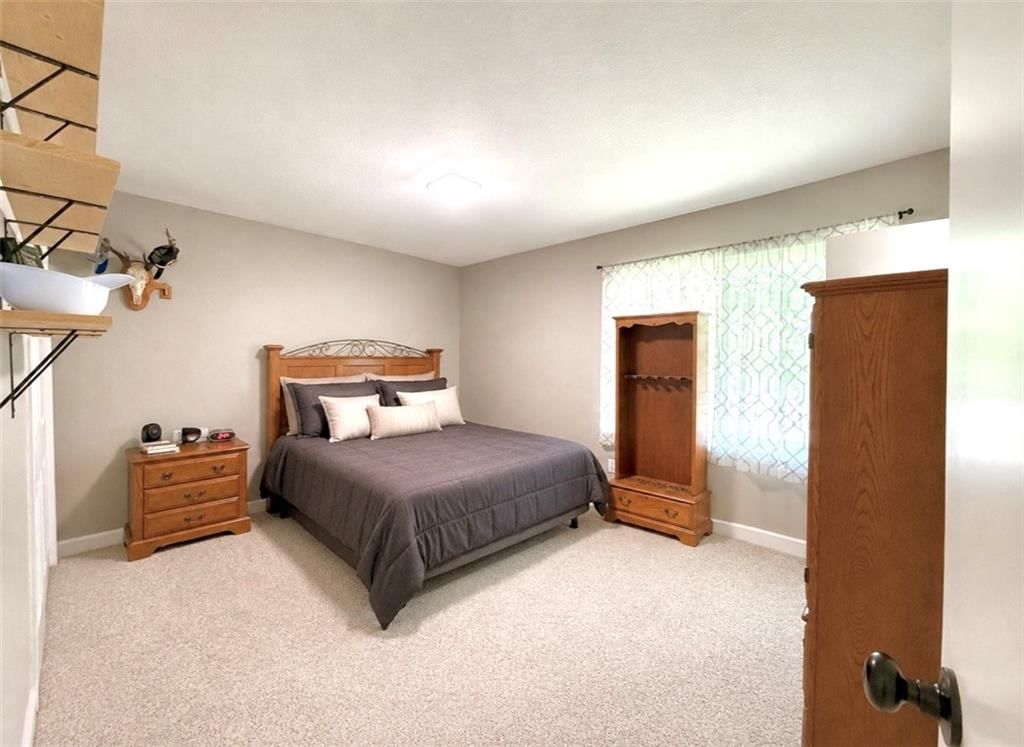 1227 ASHWOOD Circle — photo 7
