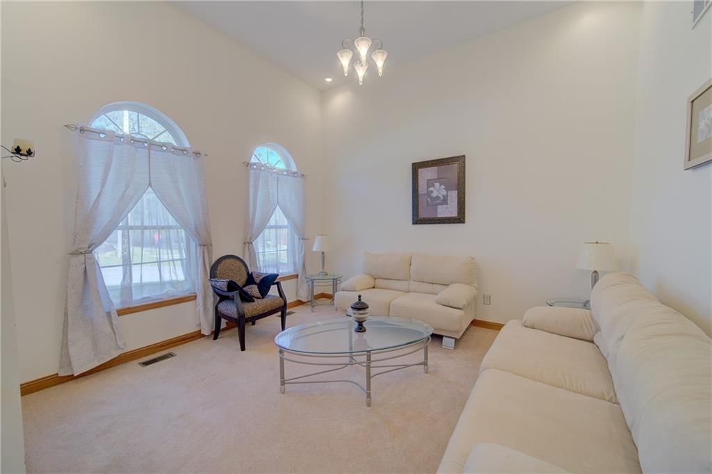 7430 Manchester Avenue — photo 4