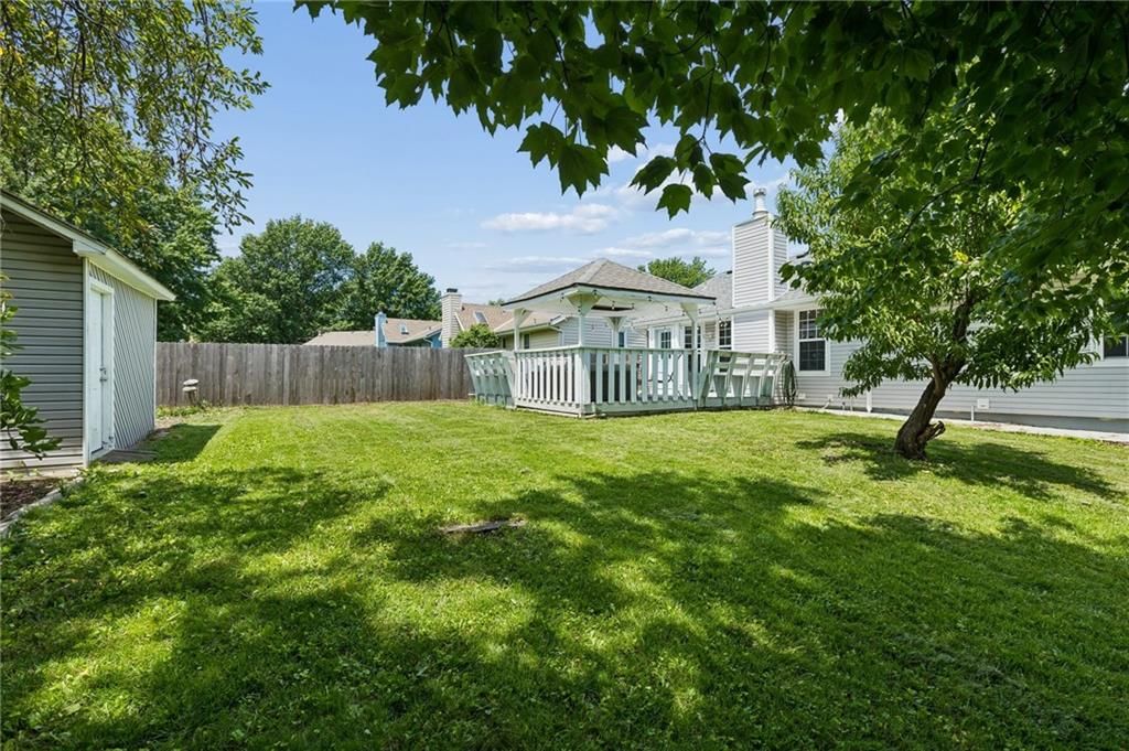 109 NW 101st Place — photo 35
