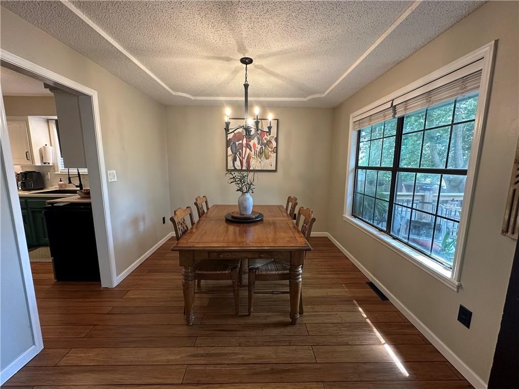 1616 NE Ridgeview Drive — photo 6