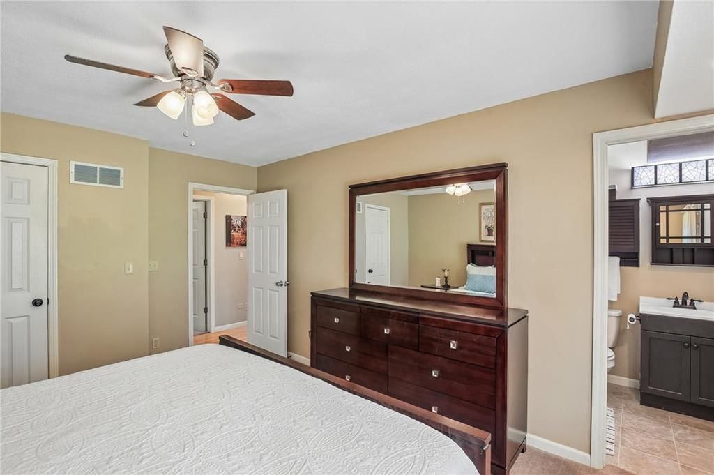 1464 Grandview Drive — photo 18