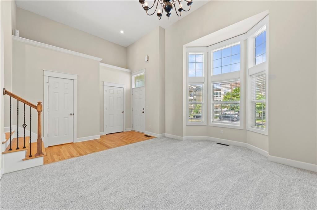 2909 Swift Street — photo 5