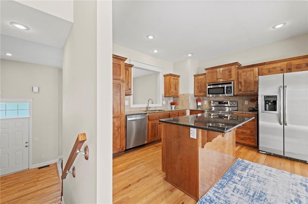 2909 Swift Street — photo 7