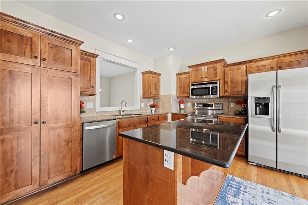 2909 Swift Street — photo 9