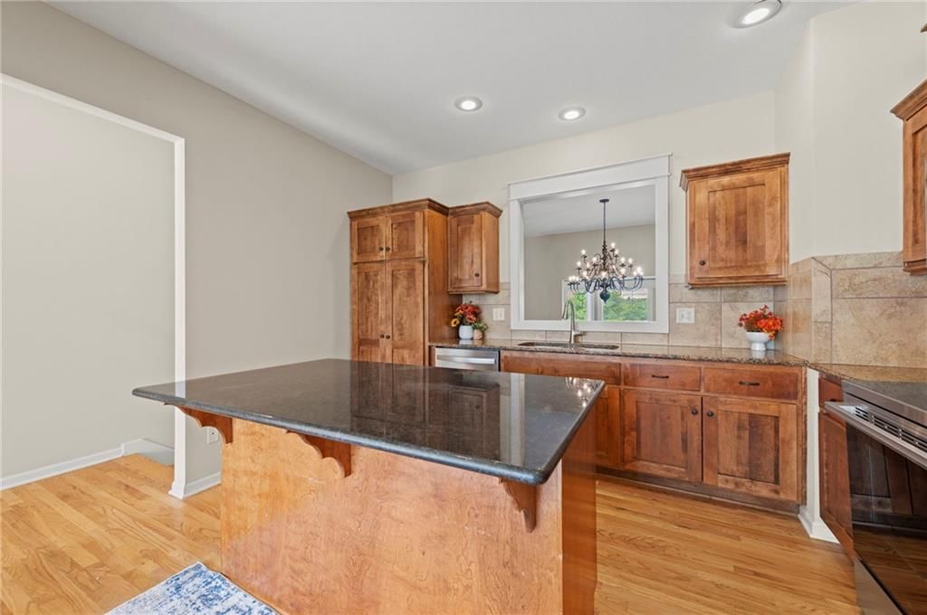 2909 Swift Street — photo 10