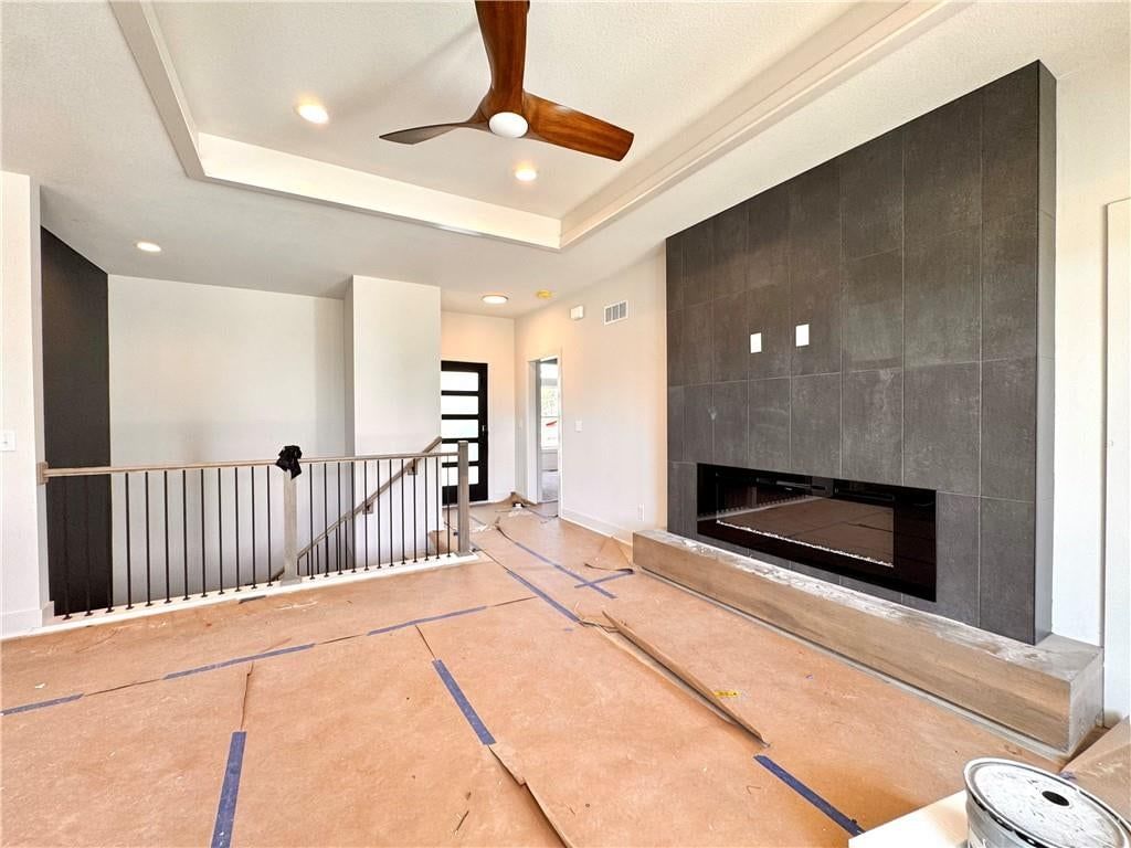 8413 NW 90th Terrace, Kansas City, MO: listing photo 2