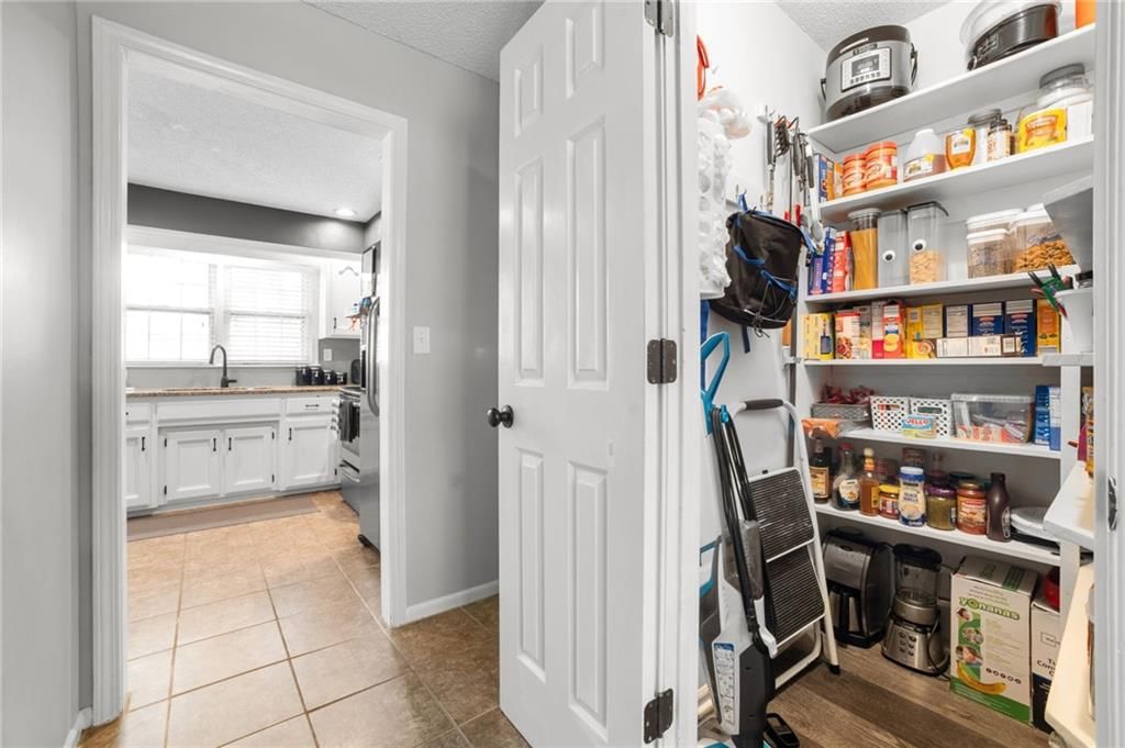 520 SW Windmill Lane — photo 10
