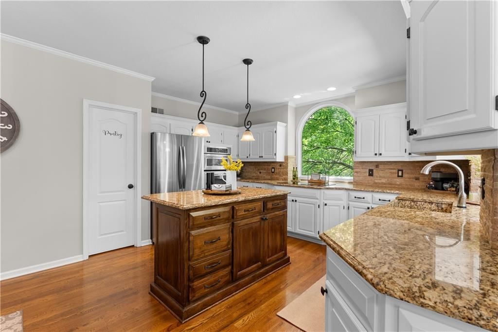 4208 NE Courtney Drive — photo 17