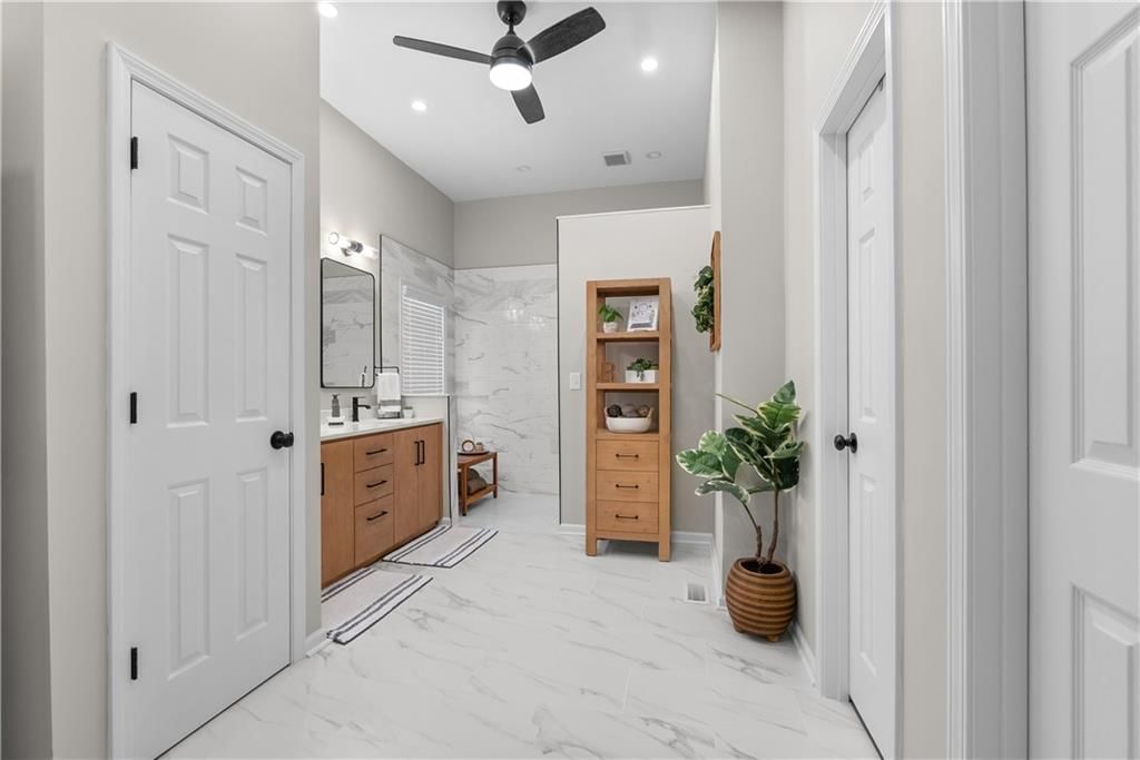 4208 NE Courtney Drive — photo 30