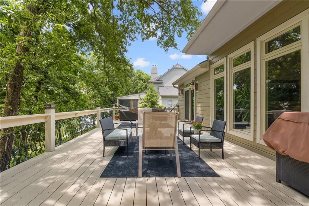 4208 NE Courtney Drive — photo 36