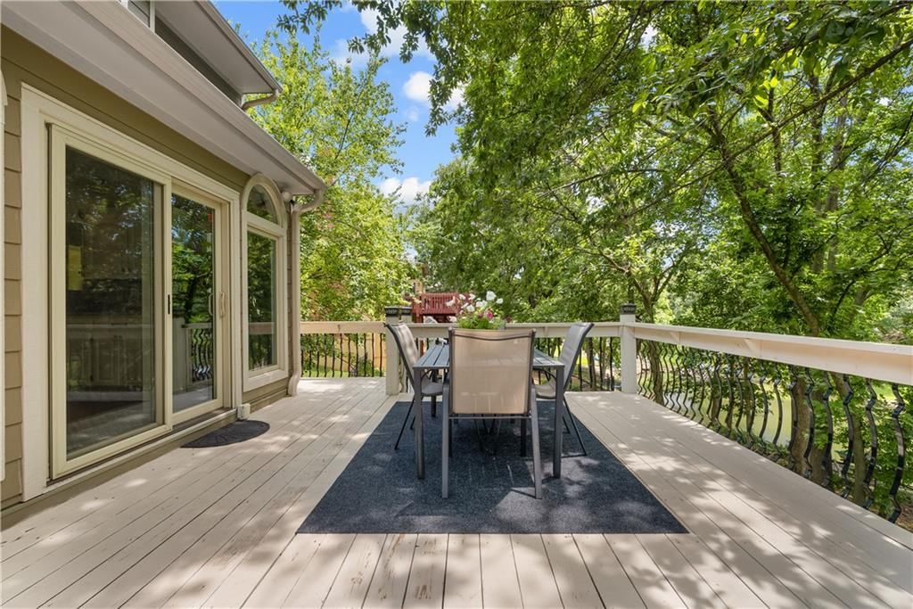 4208 NE Courtney Drive — photo 38