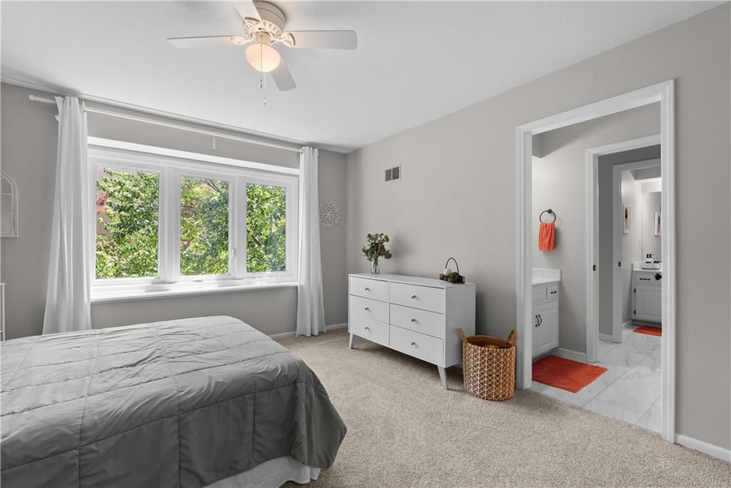 4208 NE Courtney Drive — photo 41