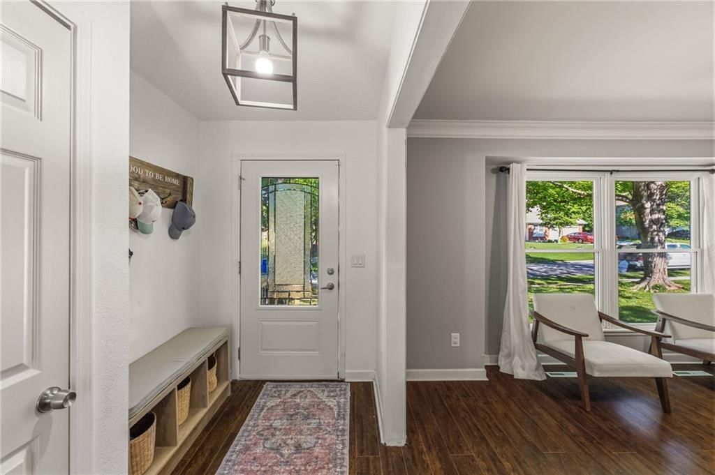 12819 Cambridge Avenue — photo 9
