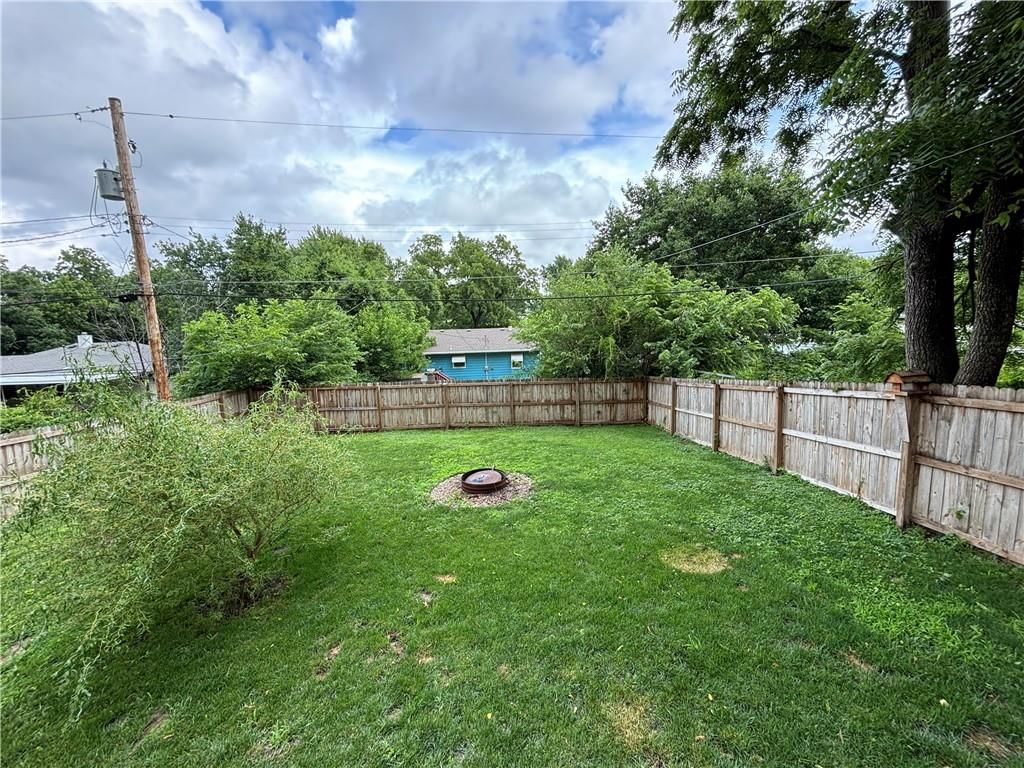 3123 Jules Street — photo 29