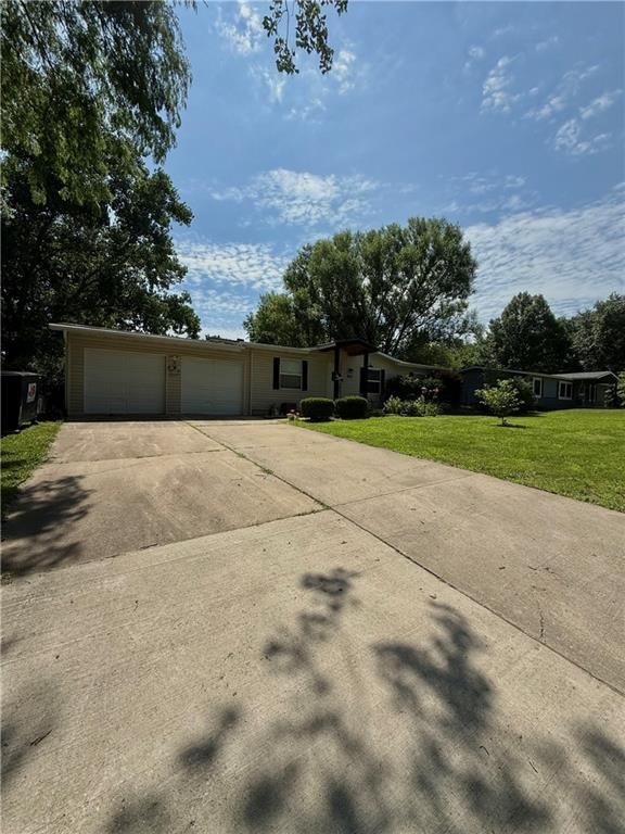 193 SE 51st Road — photo 3