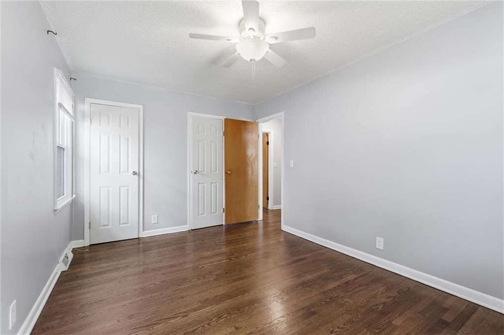 605 NW Gibson Road — photo 18