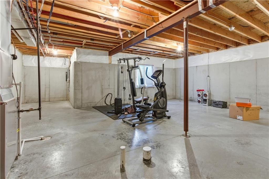 16989 S Heatherwood Street — photo 32