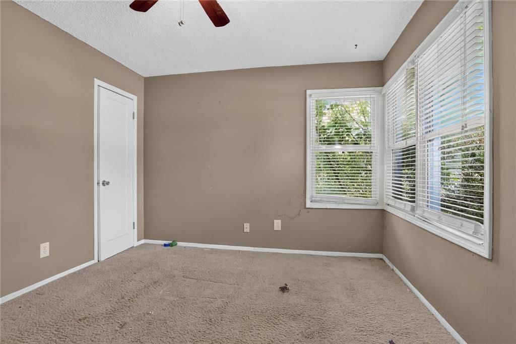 8219 WOODWARD Street — photo 11