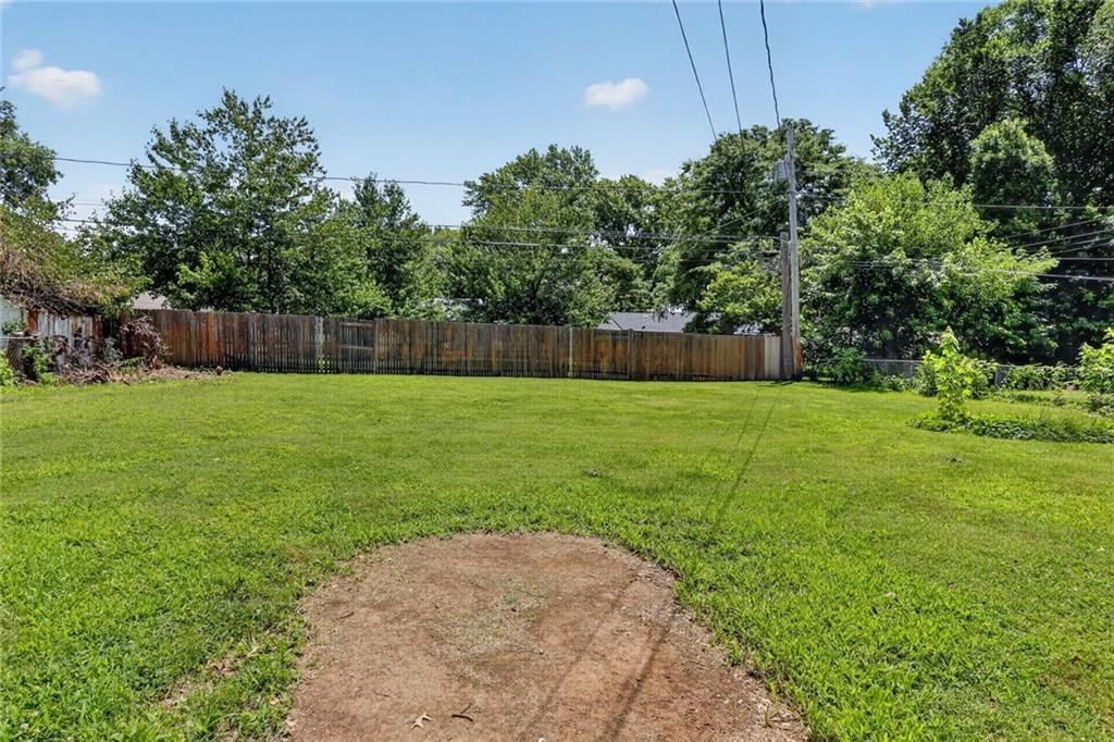 8219 WOODWARD Street — photo 13