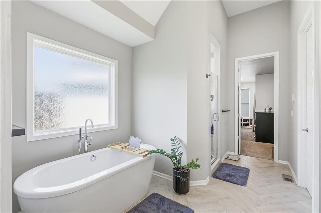 7511 N Gower Avenue — photo 25