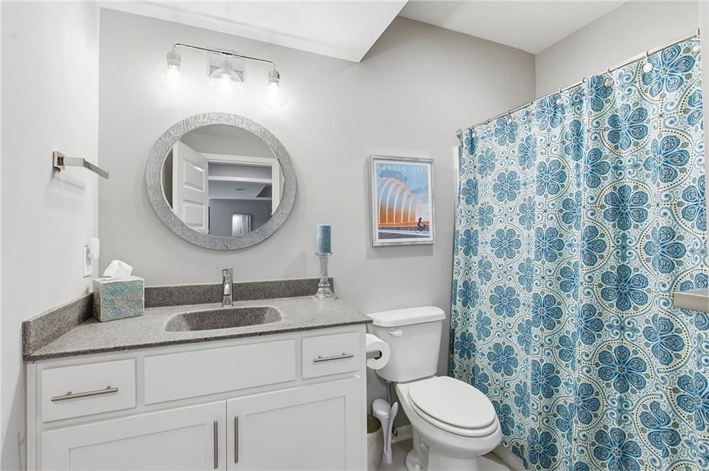 7511 N Gower Avenue — photo 38