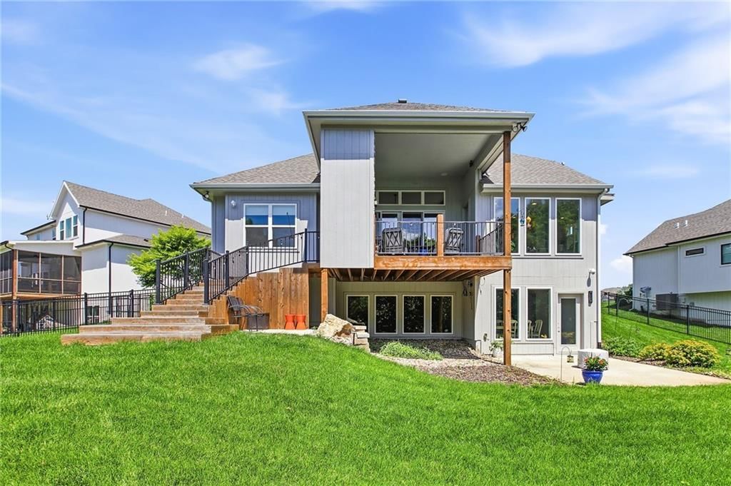 7511 N Gower Avenue — photo 44