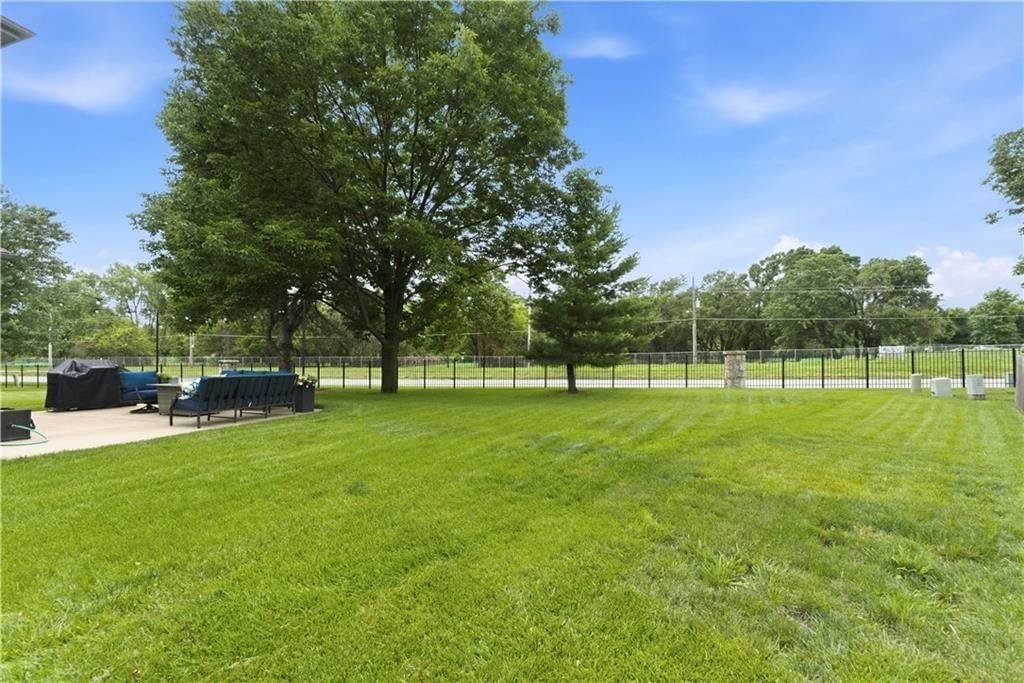 12758 Mackey Street — photo 37