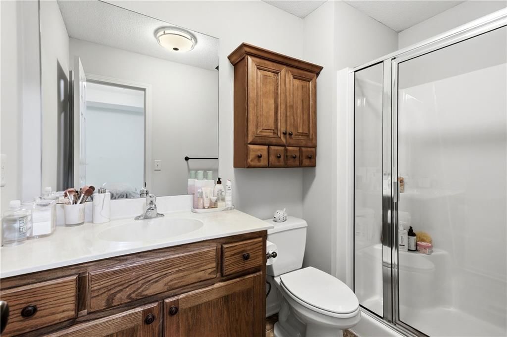 704 W Dennis Avenue — photo 12