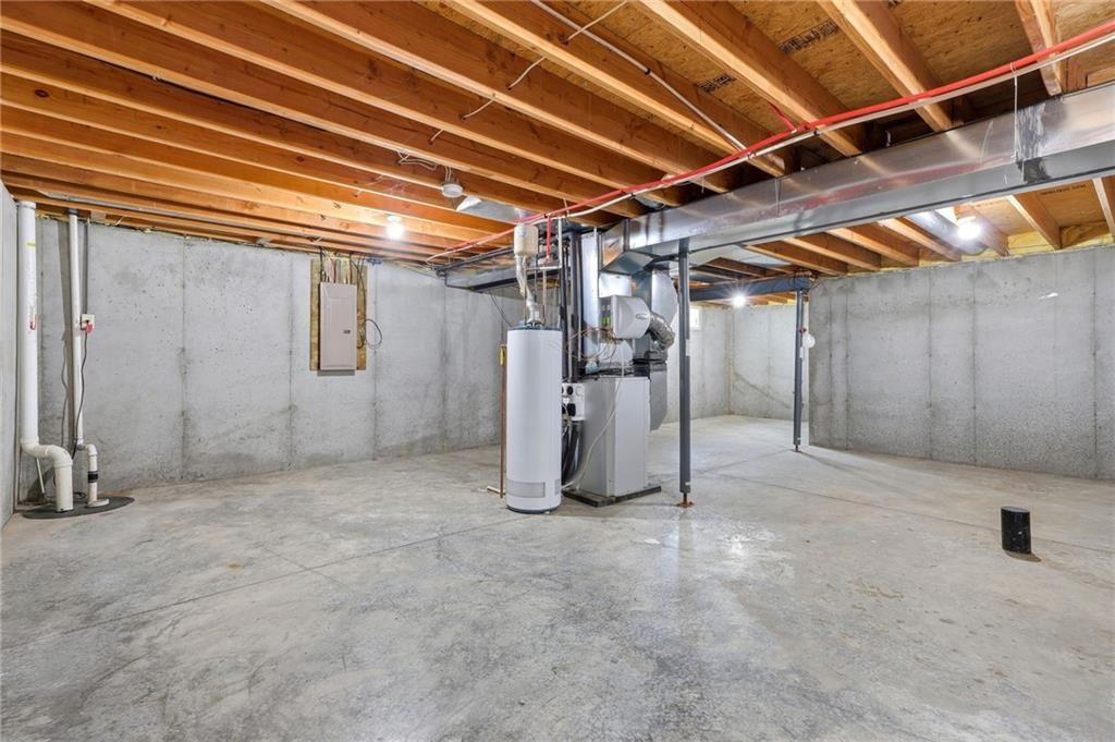 704 W Dennis Avenue — photo 23