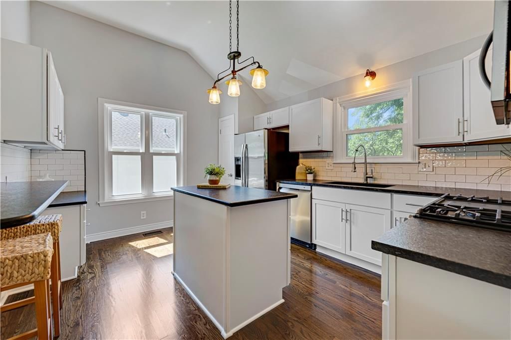 8017 W 149th Street — photo 22