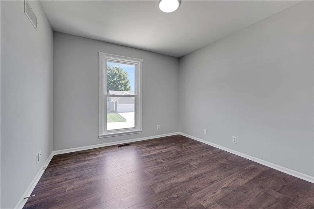 8017 W 149th Street — photo 28