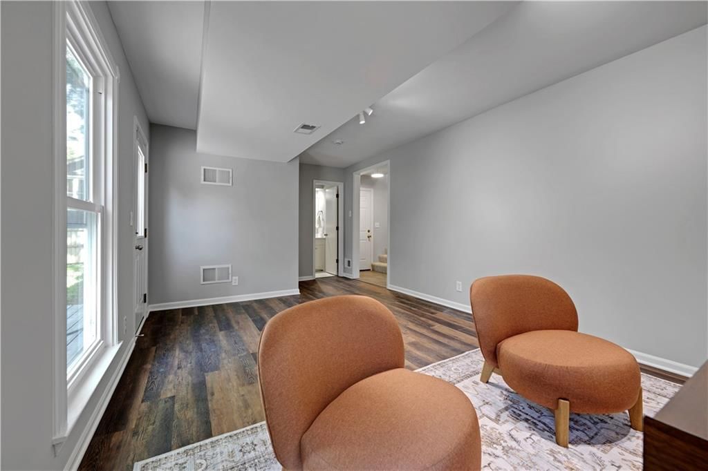 8017 W 149th Street — photo 32