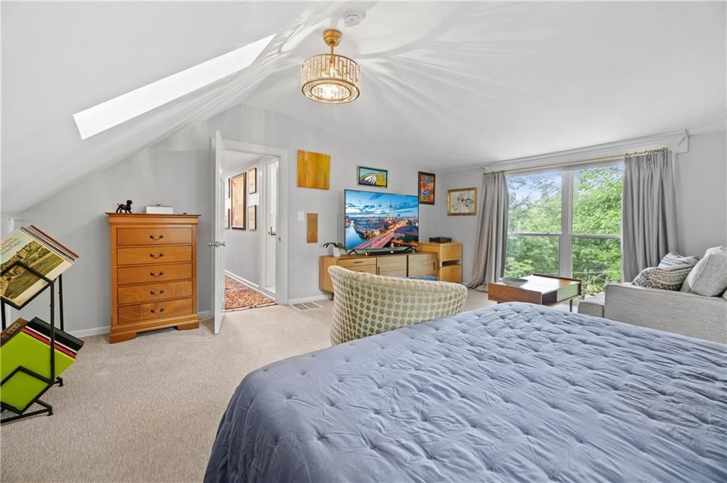 4815 Bell Street — photo 17